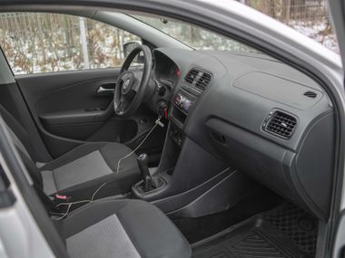Volkswagen Polo 2011 года, 276 698 км - вид 12