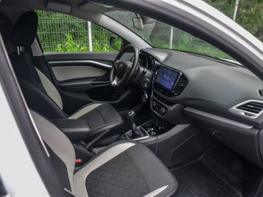 ВАЗ (LADA) Vesta Cross 2018 года, 116 458 км - вид 13