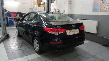 Kia Rio 2015 года, 225 861 км - вид 4
