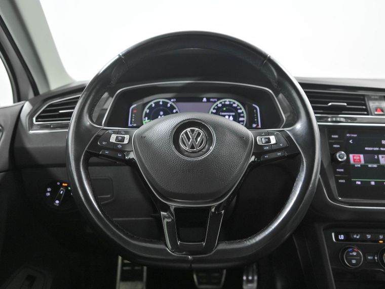 Volkswagen Tiguan 2018 года, 199 542 км - вид 10