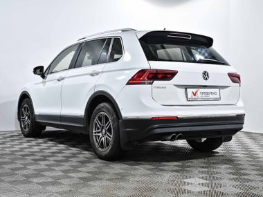 Volkswagen Tiguan 2018 года, 199 542 км - вид 7