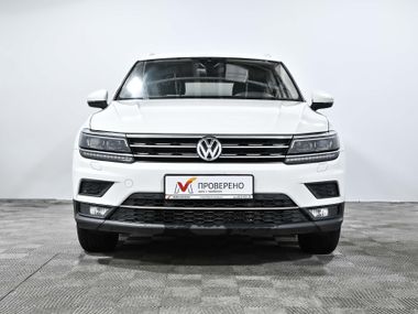 Volkswagen Tiguan 2018 года, 199 542 км - вид 3