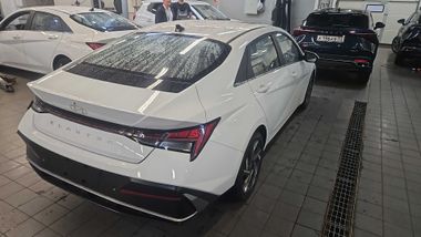 Hyundai Elantra 2024 года, 68 км - вид 3