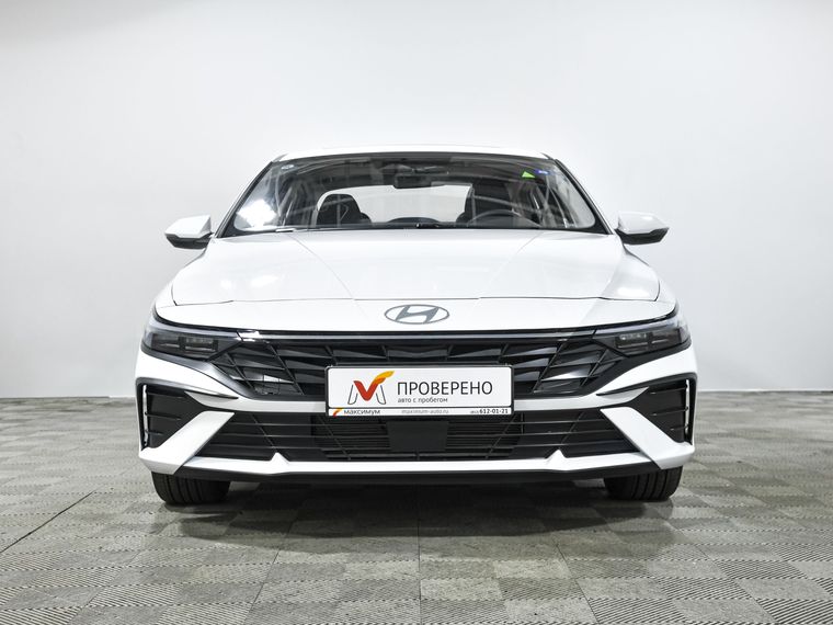 Hyundai Elantra 2024 года, 124 км - вид 4