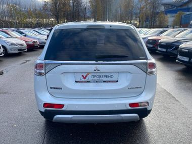 Mitsubishi Outlander 2014 года, 138 500 км - вид 5