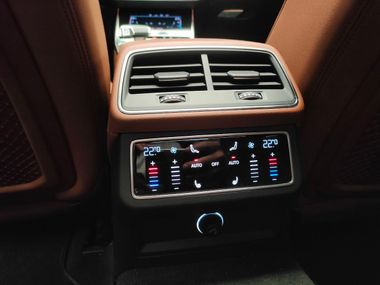 Audi A6 2019 года, 116 701 км - вид 17
