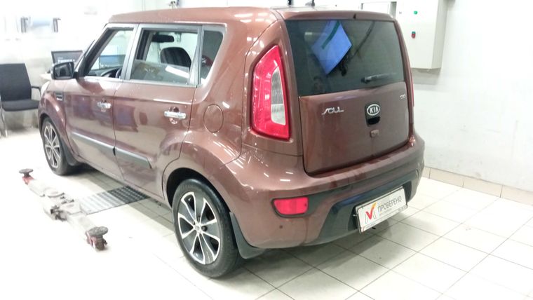 Kia Soul 2012 года, 220 266 км - вид 3