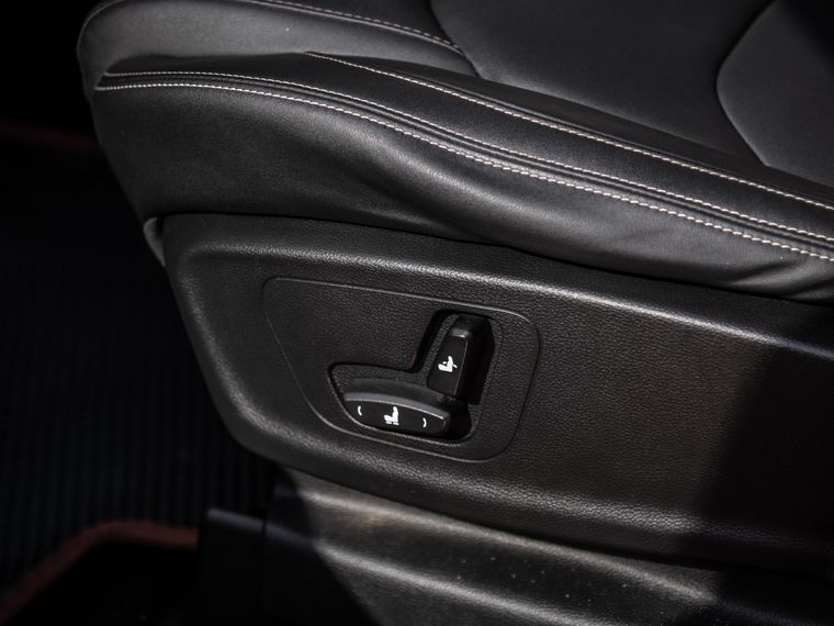 Chevrolet Captiva 2022 года, 53 123 км - вид 13