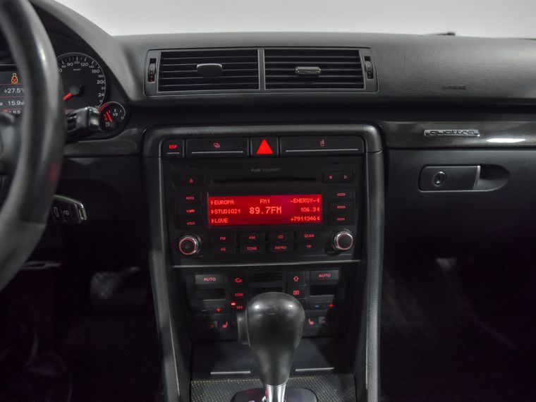 Audi A4 2007 года, 303 235 км - вид 10