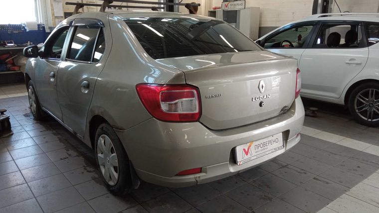 Renault Logan 2015 года, 177 611 км - вид 3