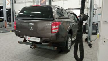 Mitsubishi L200 2017 года, 49 465 км - вид 3