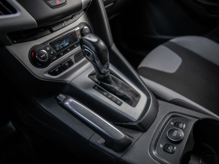 Ford Focus 2012 года, 307 888 км - вид 8