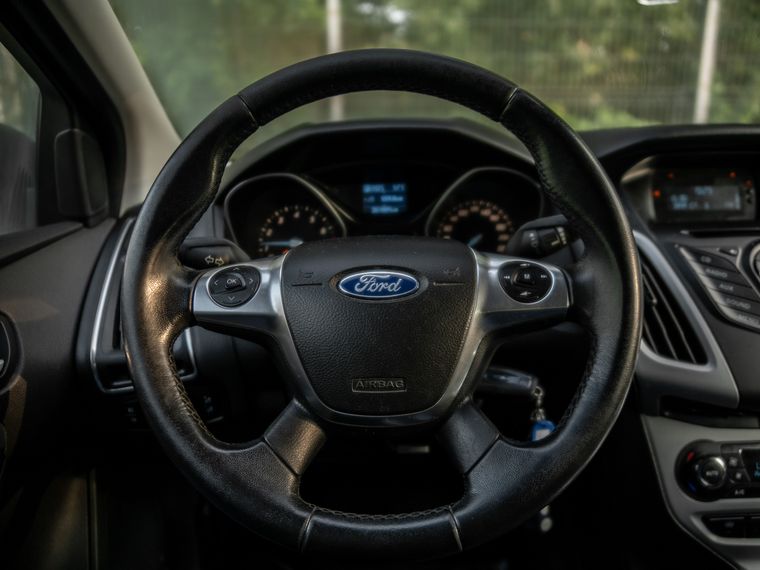 Ford Focus 2012 года, 307 888 км - вид 6