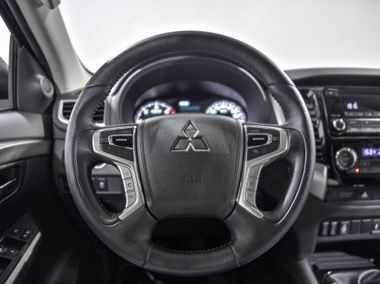 Mitsubishi Pajero Sport 2020 года, 41 000 км - вид 9