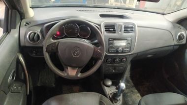 Renault Sandero Stepway 2015 года, 178 000 км - вид 5