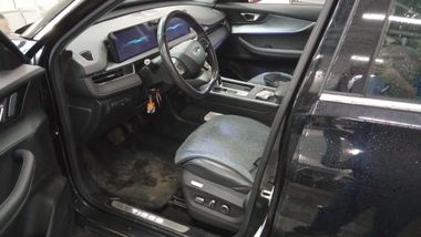 Chery Tiggo 7 Pro Plug-in Hybrid 2023 года, 25 893 км - вид 5