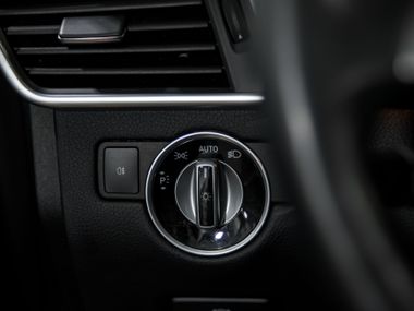 Mercedes-Benz GL-класс 2015 года, 106 517 км - вид 15