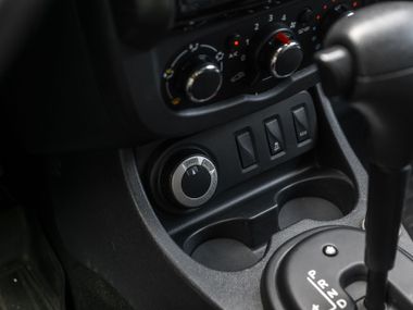 Renault Duster 2016 года, 86 000 км - вид 9