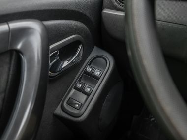 Renault Duster 2016 года, 86 000 км - вид 11