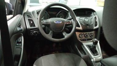 Ford Focus 2013 года, 111 623 км - вид 5