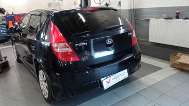 Hyundai i30 2011 года, 239 500 км - вид 4