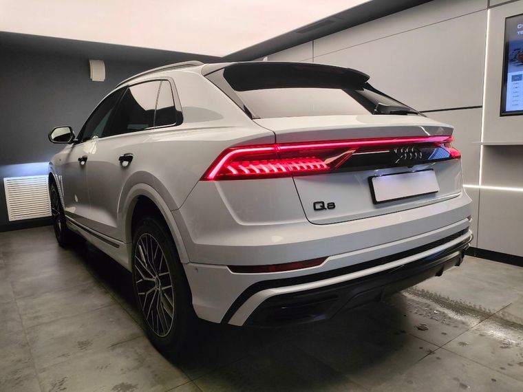 Audi Q8 2019 года, 137 754 км - вид 7