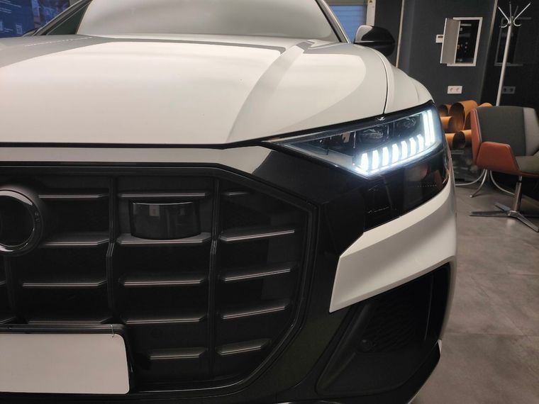 Audi Q8 2019 года, 137 754 км - вид 27