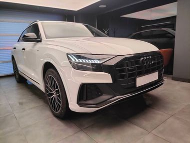 Audi Q8 2019 года, 137 754 км - вид 4