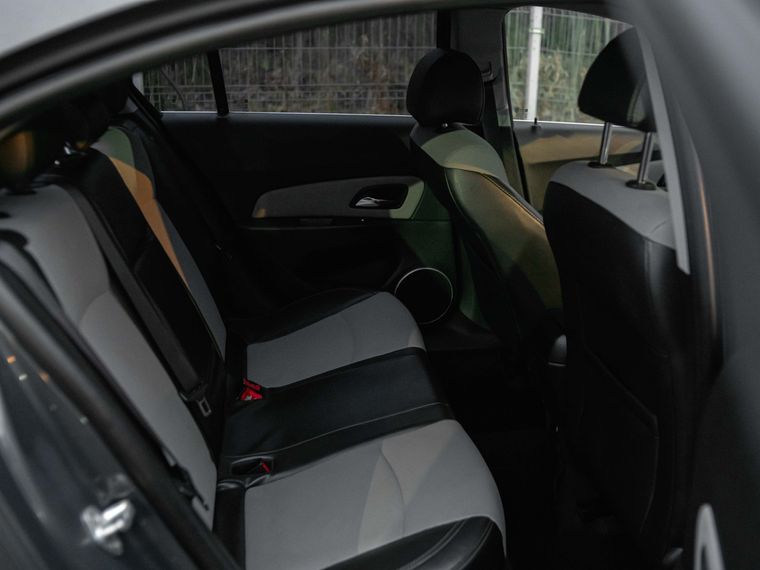 Chevrolet Cruze 2013 года, 192 397 км - вид 11