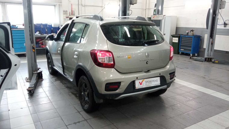 Renault Sandero Stepway 2017 года, 137 219 км - вид 4