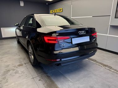 Audi A4 2018 года, 104 877 км - вид 6