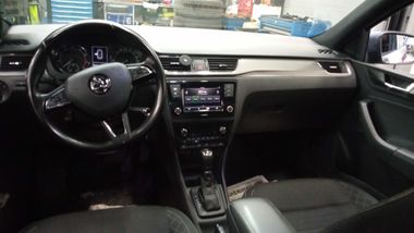 Skoda Rapid 2017 года, 200 936 км - вид 5