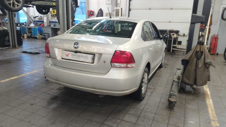 Volkswagen Polo 2013 года, 141 118 км - вид 3