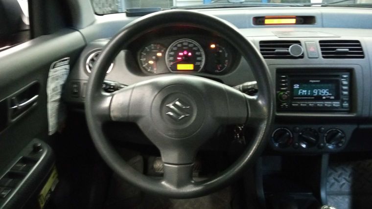 Suzuki Swift 2008 года, 114 677 км - вид 5