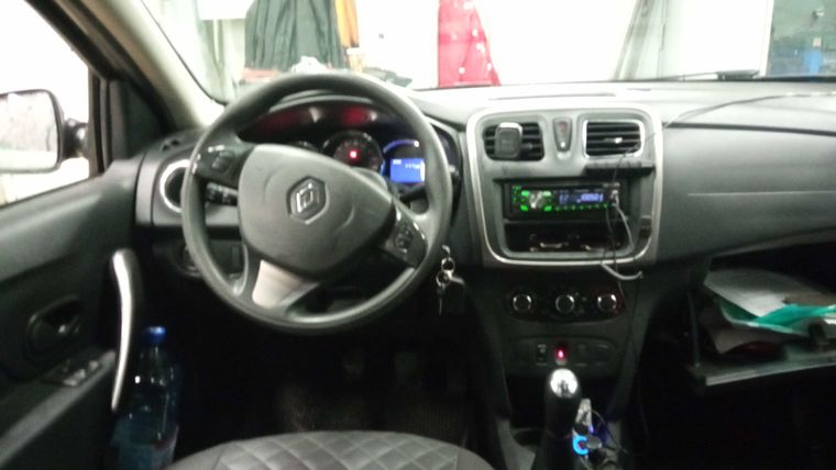 Renault Sandero Stepway 2017 года, 131 546 км - вид 5