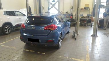 Kia Ceed 2013 года, 162 038 км - вид 3