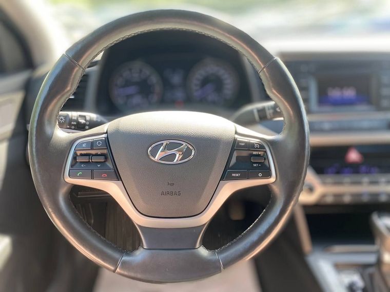 Hyundai Elantra 2018 года, 94 972 км - вид 11