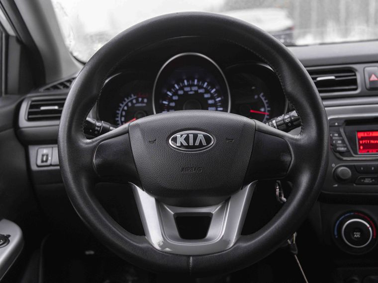 Kia Rio 2013 года, 309 936 км - вид 6