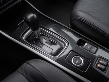 Mitsubishi Outlander 2018 года, 130 124 км - вид 10