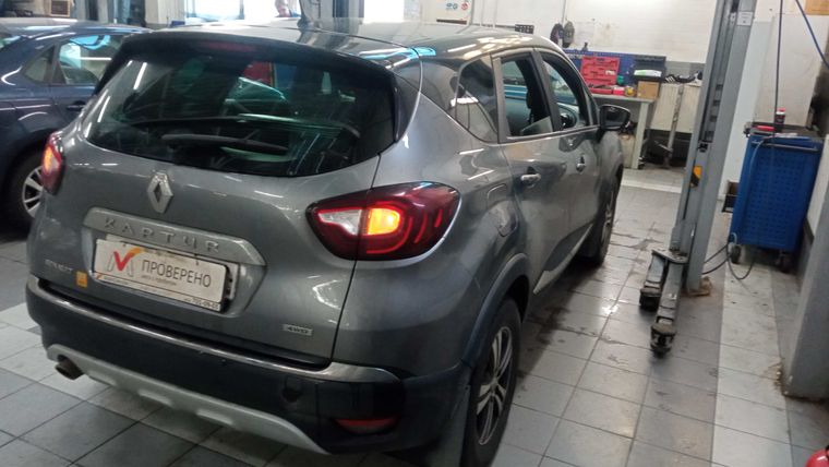 Renault Kaptur 2018 года, 116 000 км - вид 3