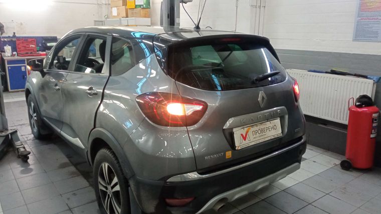 Renault Kaptur 2018 года, 116 000 км - вид 4