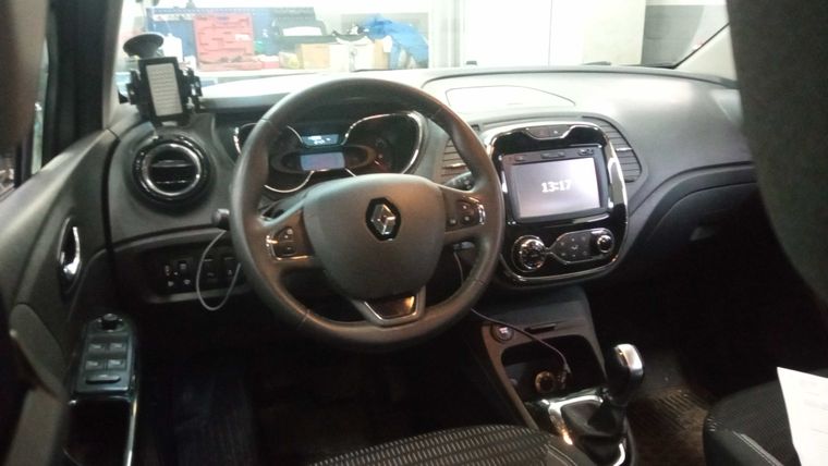Renault Kaptur 2018 года, 116 000 км - вид 5