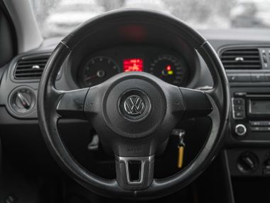 Volkswagen Polo 2011 года, 230 000 км - вид 6