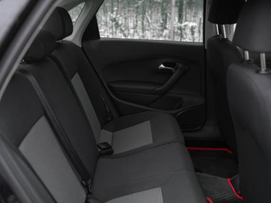 Volkswagen Polo 2011 года, 230 000 км - вид 11