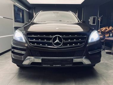 Mercedes-Benz M-класс 2012 года, 160 493 км - вид 3