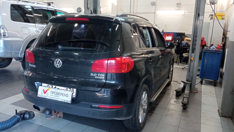 Volkswagen Tiguan 2011 года, 399 616 км - вид 3