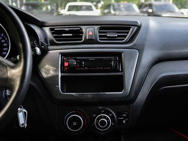 KIA Rio 2011 года, 112 900 км - вид 7