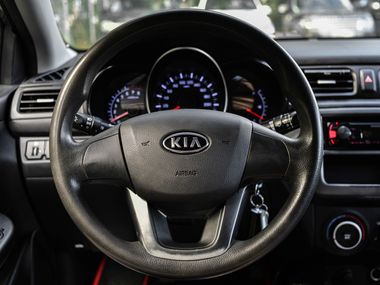 KIA Rio 2011 года, 112 900 км - вид 6