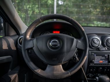 Nissan Almera 2014 года, 213 387 км - вид 6