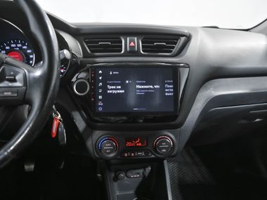 KIA Rio 2014 года, 140 000 км - вид 10